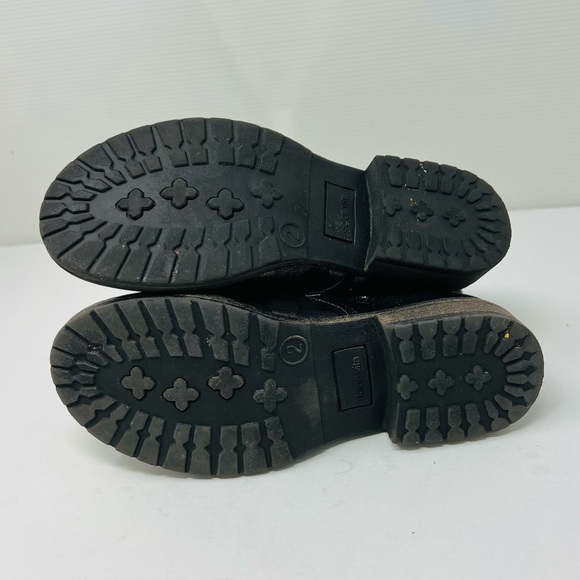 DOLCE VITA***Black Camo Look Boots**Size 2 - Picture 4 of 4